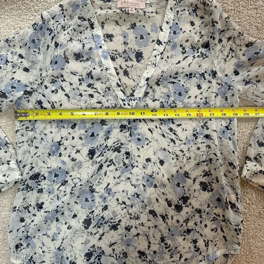 Philosophy Blouse Women’s Medium Sheer Floral White With Blue Flowers Sheer - Picture 11 of 14
